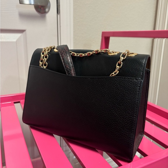 Coach Black and Gold Shoulder Bag with turn lock - Picture 4 of 8